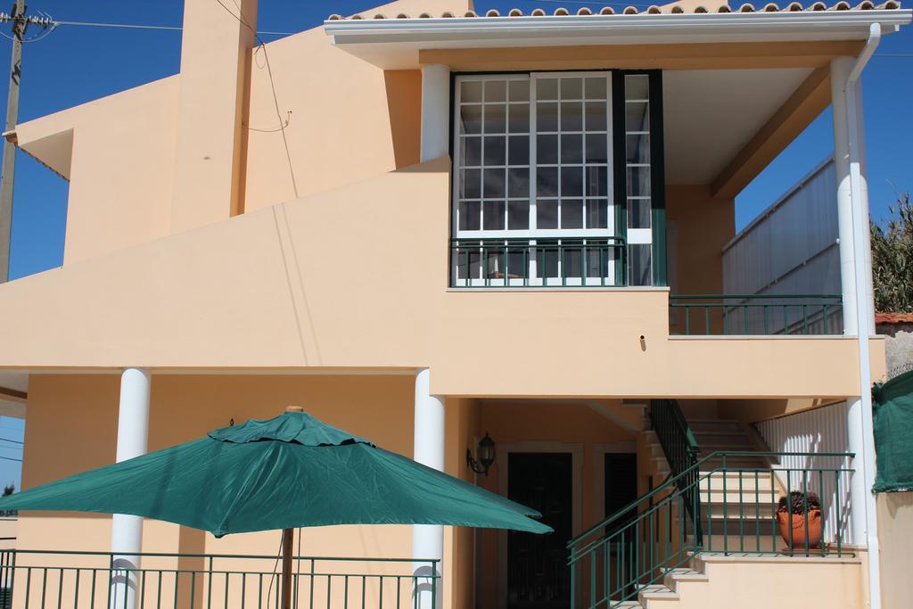 Azenhas Apartment Коларес Екстериор снимка